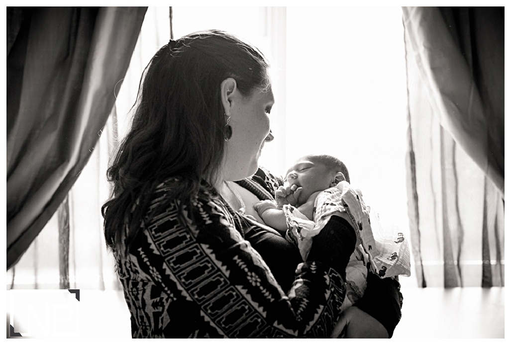 maternity newborn photographer